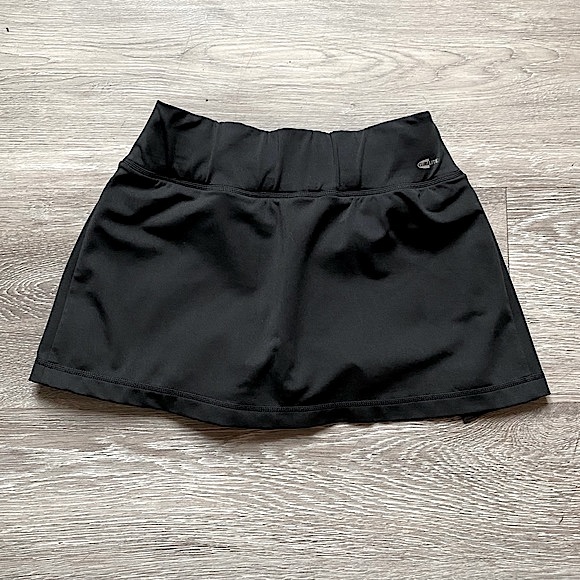 ADIDAS (NWOT) • Climalite Mini Skirt / Skort • Size Small • Black - Picture 2 of 15